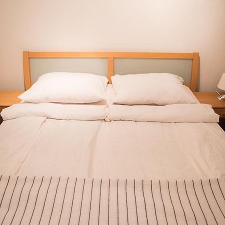 Anna Apartman Gyor Luaran gambar
